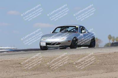 media/Oct-04-2025-OnGrid (Sat) [[44bd565ffa]]/Yellow Group/Grapevine/